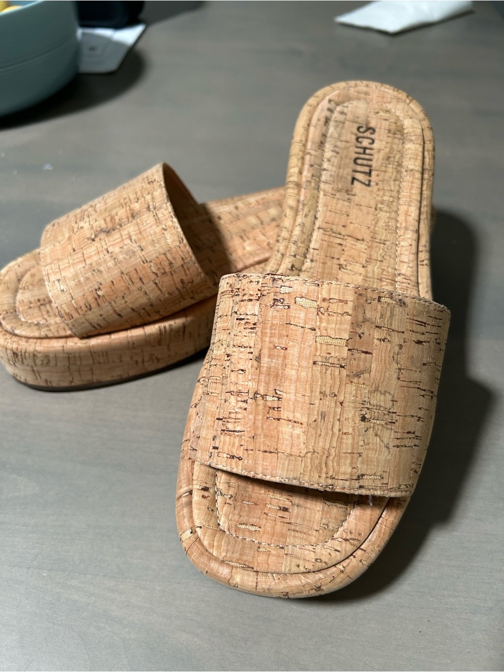 Schutz summer cork slides